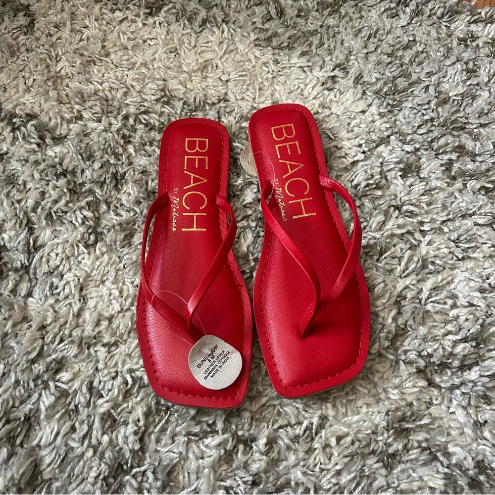 Beach by Matisse Bungalow flip flop